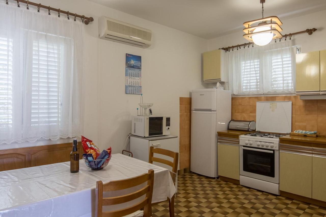 Apartment Pepica Trogir Exterior foto